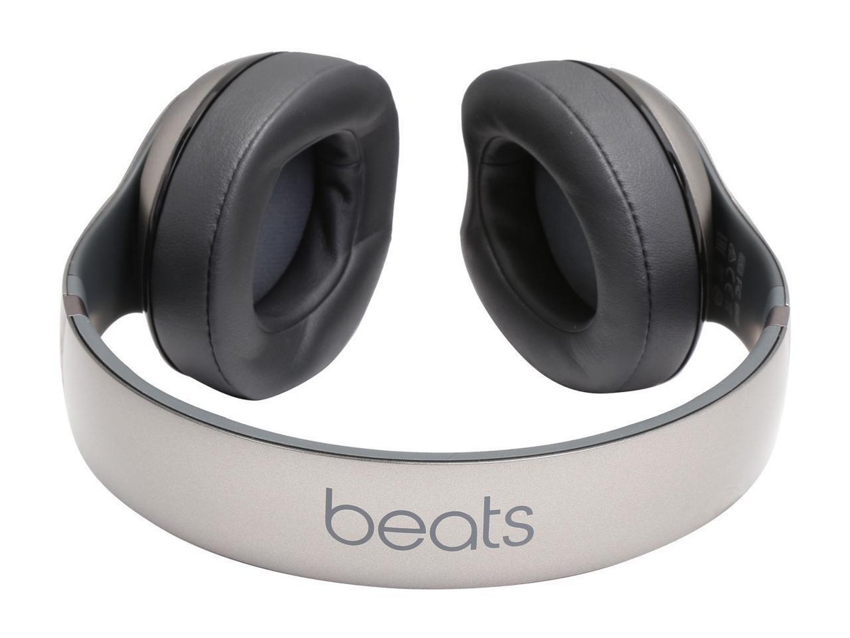 beats by.dreヘッドホン Beats Studio Pro - プレミアムワイヤレスノイズキャンセリング