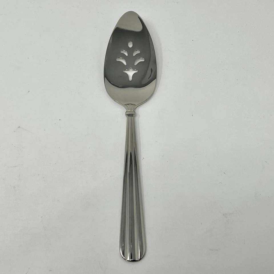 Oneida Unity Servall / Pie Server 9 3/4"