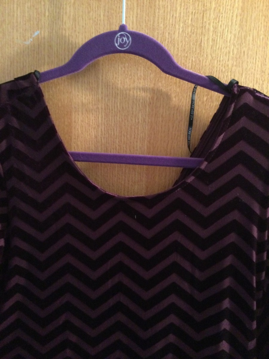 Robe Forever 21 Plus En Velours Violet Fuchsia - Neuve Avec étiquettes (taille 3X, Sans Manches)