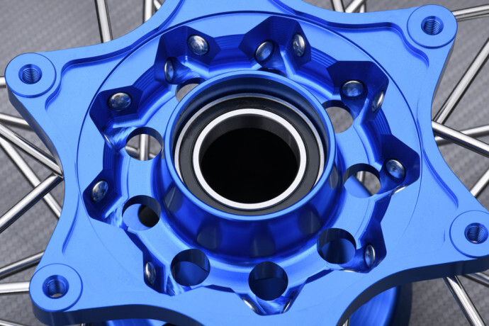 Jante Supermoto 17 pouces HUSABERG FX 450 pour conversion route