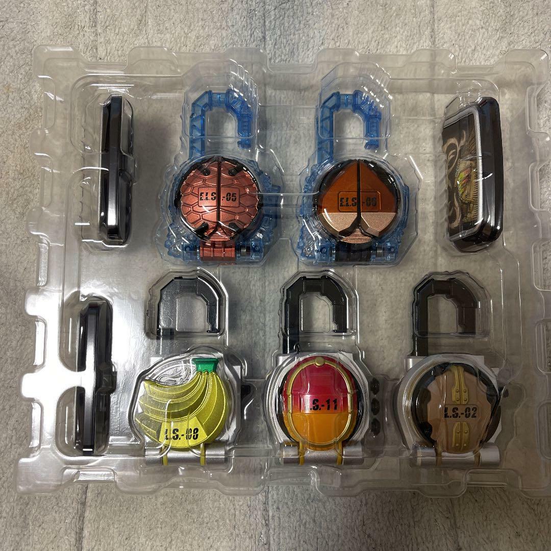 BANDAI Kamen Masked Rider Gaim CSM Lockseed Team Baron Set Japan 