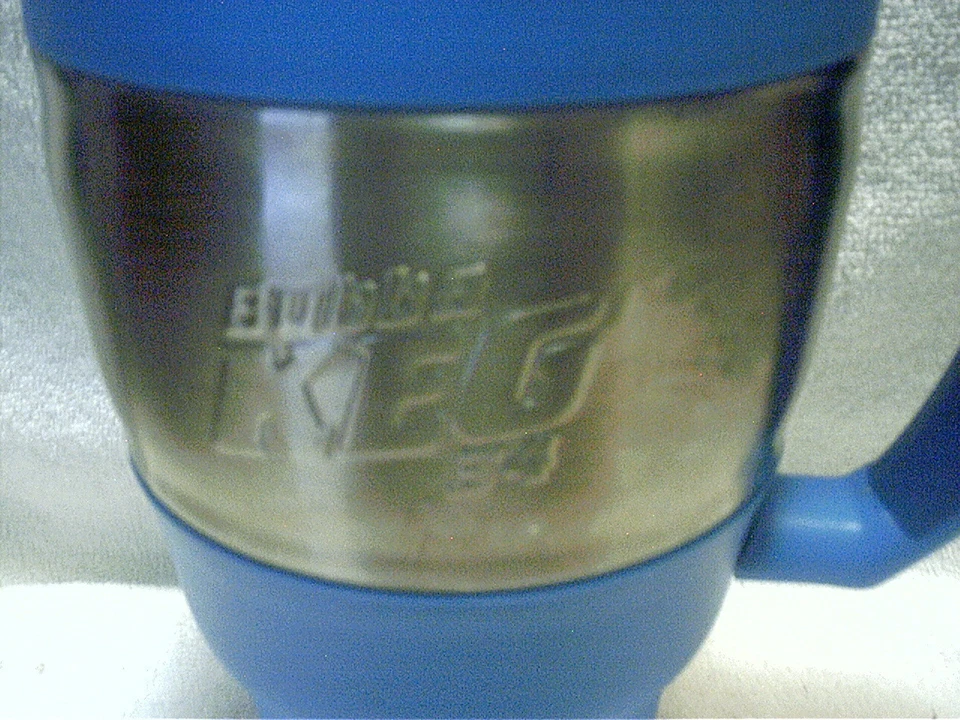 Taza de viaje vintage Inzone Bubba Keg aislada caliente o fría 34 oz verde azulado Foto 2 de 4