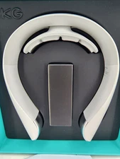 SKG K5 PRO NECK MASSAGER WHITE WITH HEAT FOR PAIN RELIEF USB CHARGE