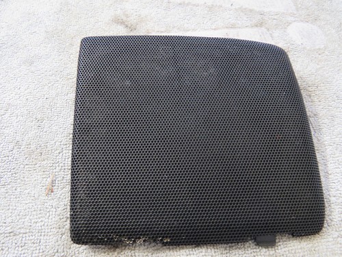 VW Golf 3 III Boxengitter Lautsprecher Abdeckung Armaturenbrett 1H1857210