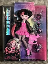 Monster High Creepover Party Draculaura Doll With Count Fabulous Pet Bat