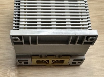 Omron S82K-05024 24V 2.1A 100-240V Power Supply DC ON/LOW Indicator V-ADJ 