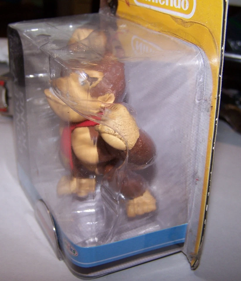 2016 - DONKEY KONG 3in Deluxe Action Figure NIP HTF - Image 3 of 4