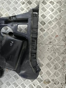 BMW 3 F30, F80 Stoßstangenhalter hinten rechts 7260463 2.00 Diesel 33116027