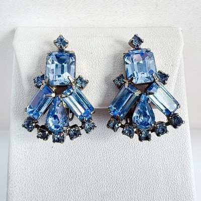 Vintage Stunning Blue Prong Set Rhinestone Silver Tone Clip on Earrings