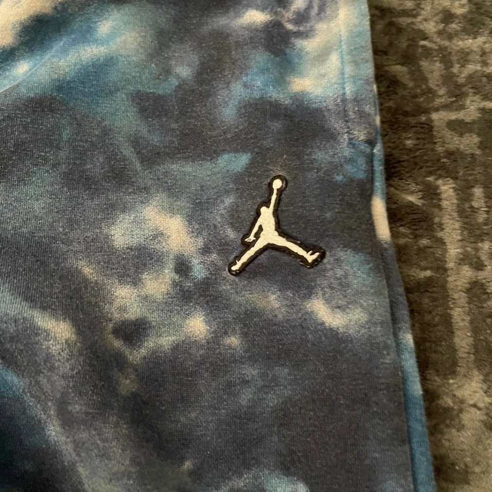 De colección Nike Air Jordan Nublado Tie Dye AOP Joggers Adolescentes L Foto 3 de 4