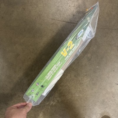 Estes V-2 Flying Model Rocket Skill Level 4 EST 1904 Semi Scale D