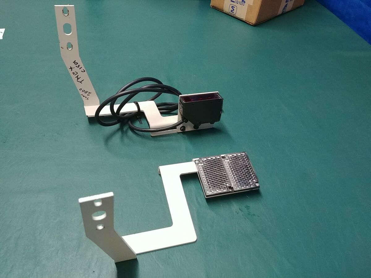 Tajima embroidery machine Beam Sensor TMEX C1501 omron E3G Tajima embroidery machine Beam Sensor TMEX C1501 omron E3G