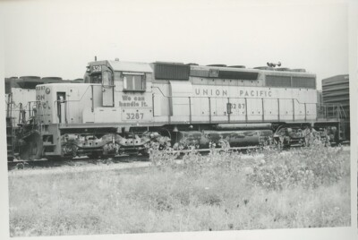 #ad Union Pacific 3000hp DRS SD40 2 #3287 Proviso IL Train Photo $7.50