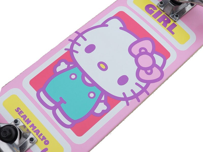 NEW.Sanrio Hello Kitty GIRL SKATEBOARDS COMPLETE 8.0 inch Sean Malto