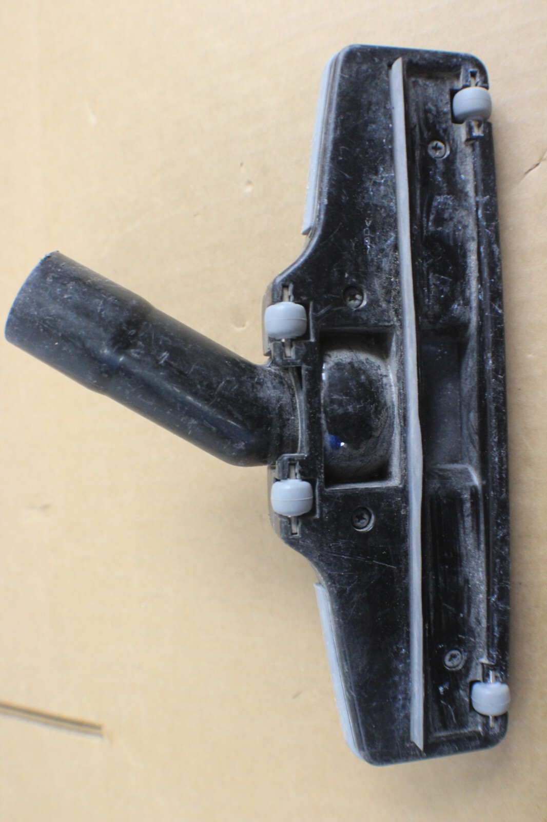 Makita XLC02 18V Cordless Vacuum Compact W/6.0Ah Battery Attachments