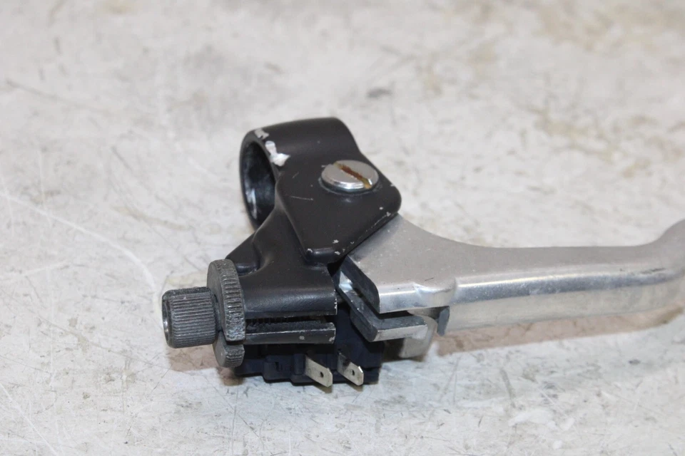 2005 Honda CBR600RR OEM EMBREAGEM POLEIRO MONTAGEM COM ALAVANCA - Imagem 2 de 4