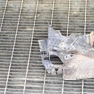 Mercedes-Benz E W212 Front Right Underbody Cover A2125241125 2011 