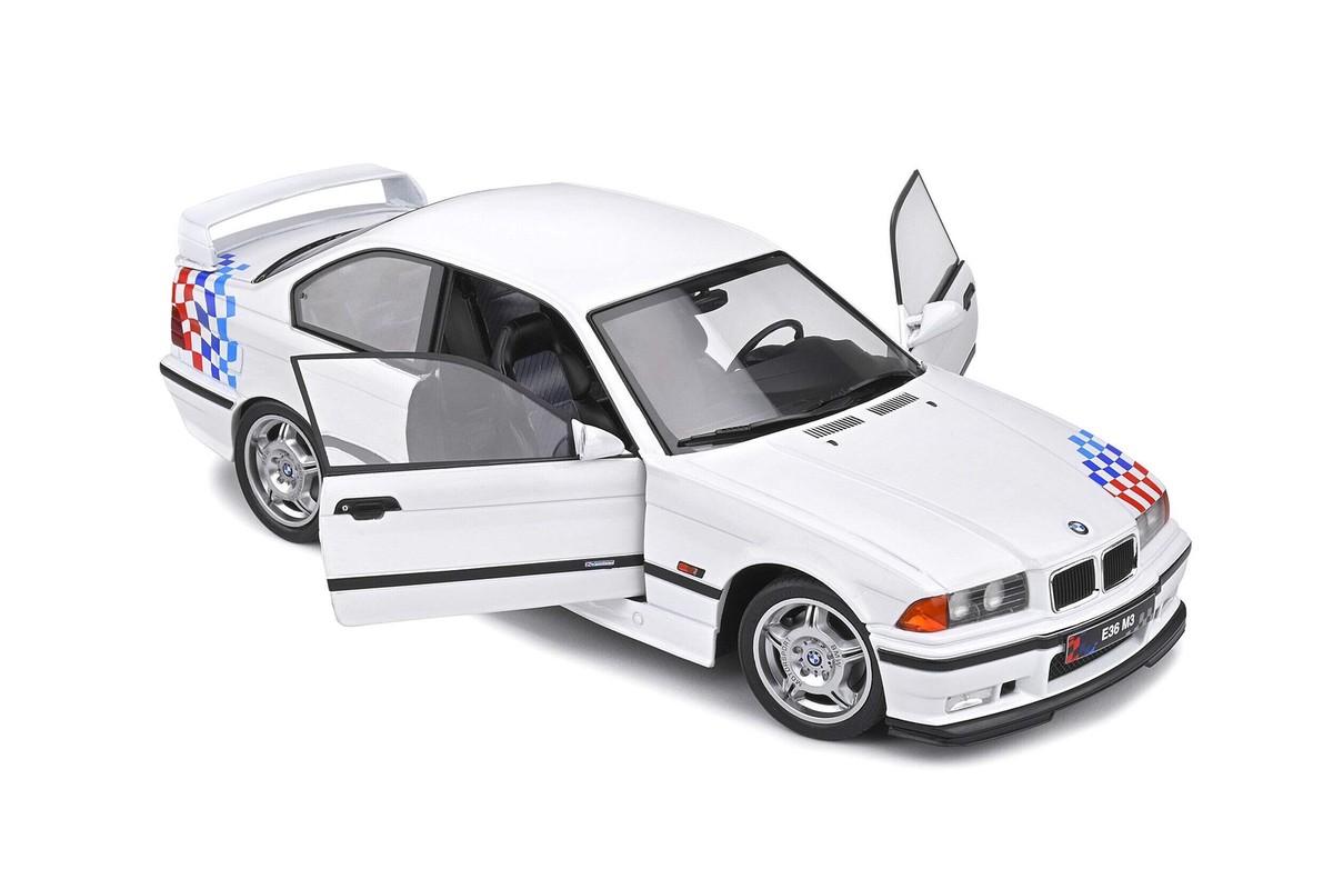 1/18 BMW M3 (E36) ライトウェイト 1995 ホワイト 1995 BMW E36 Coupe M3 Lightweight, White - Solido S1803903