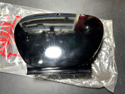 HONDA DREAM C70 C71 C72 C75 C76 C77 C78 CA77 LEFT SIDE COVER BOX/ NOS