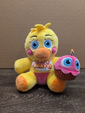 Jazwares Five Nights At Freddy's FNAF Toy Chica 8" Plush Glow GITD Eyes PRESALE