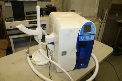 Millipore Milli-Q Direct 8 with Q-POD Dispenser 100-230V 50-60Hz 160VA