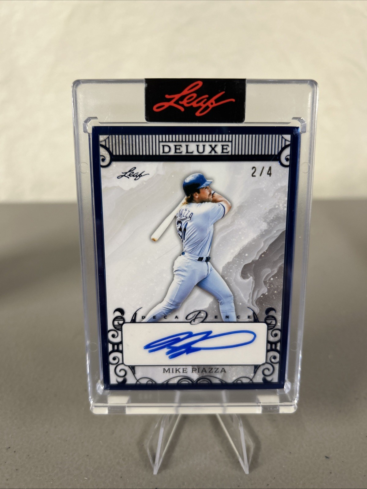 2026 Leaf Decadence Mike Piazza Autograph Deluxe Blue 2/4 Auto HOF Dodgers Mets