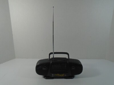 SUNTONE DAIRY QUEEN TURN UP THE VOLUME!--AM / FM PORTABLE RADIO (LOOK)