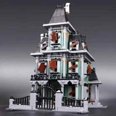 Geisterhaus Bauset / 2064 Teile & 6 Figuren