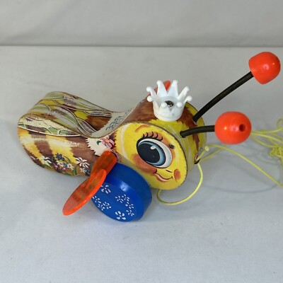 Vintage Fisher Price Queen Buzzy Bee Pull Toy #444 1970 s Wooden - Video!
