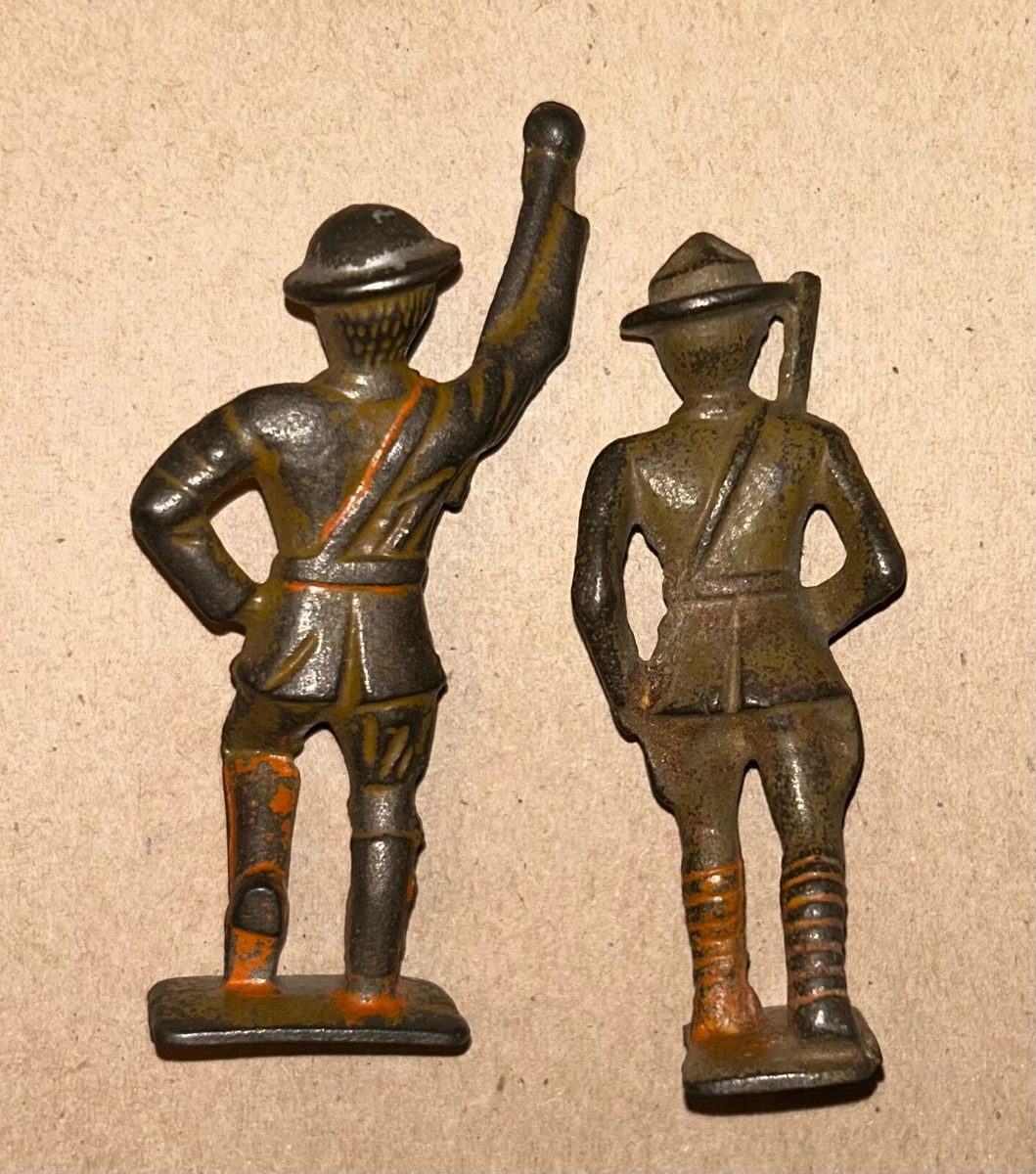 GREY IRON MARCHING SOLDIER AND DRUM MAJOR TWO TOY SOLDIERS VINTAGE