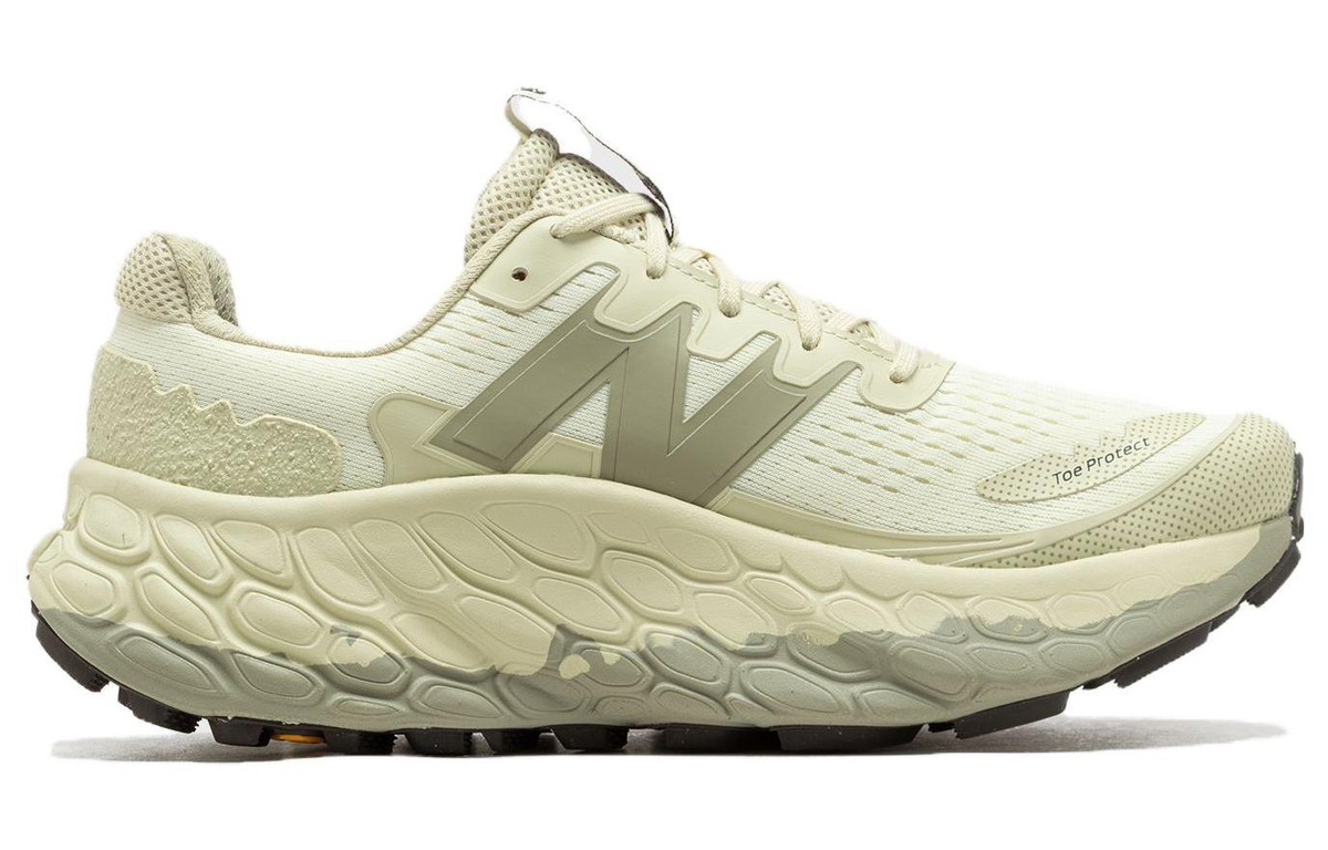 New Balance Fresh Foam More Trail v3 Low Pistachio Butter