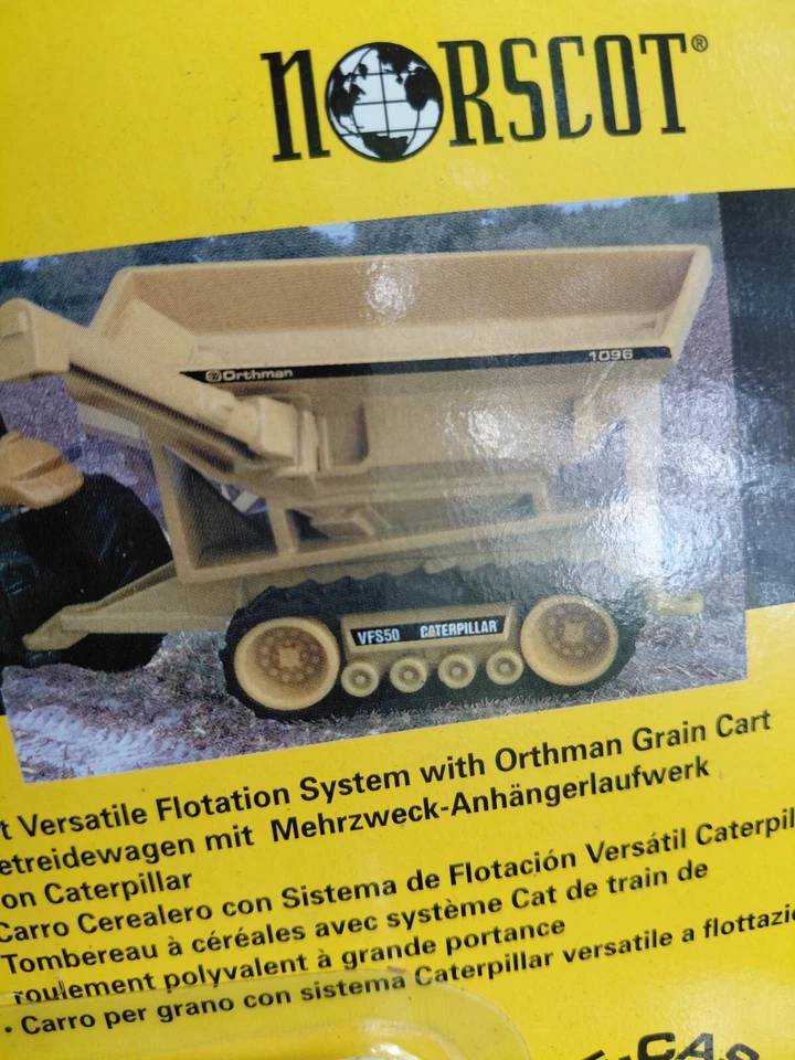 1/64 Cat Versatile Flotation System with Orthman Grain Cart - Image 2 of 2