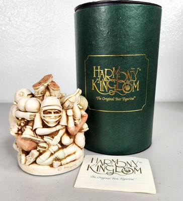 Harmony Kingdom Hold That Line 1994 Football Game Trinket Box Figurine - New