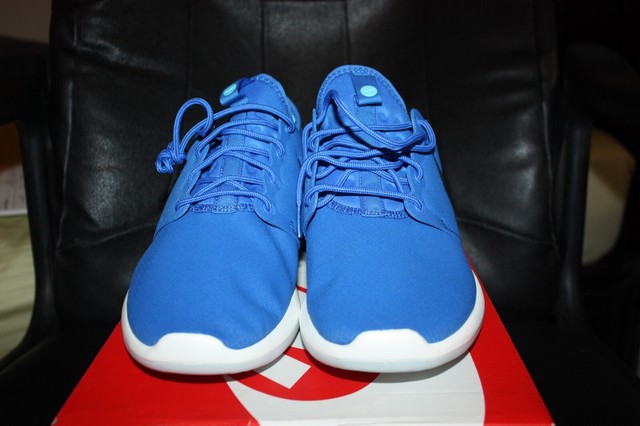nike roshe two blue