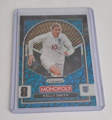 Karte BLUE WAVE PRIZM Nr.97 Kelly SMITH England Panini Monopoly World Cup 2026