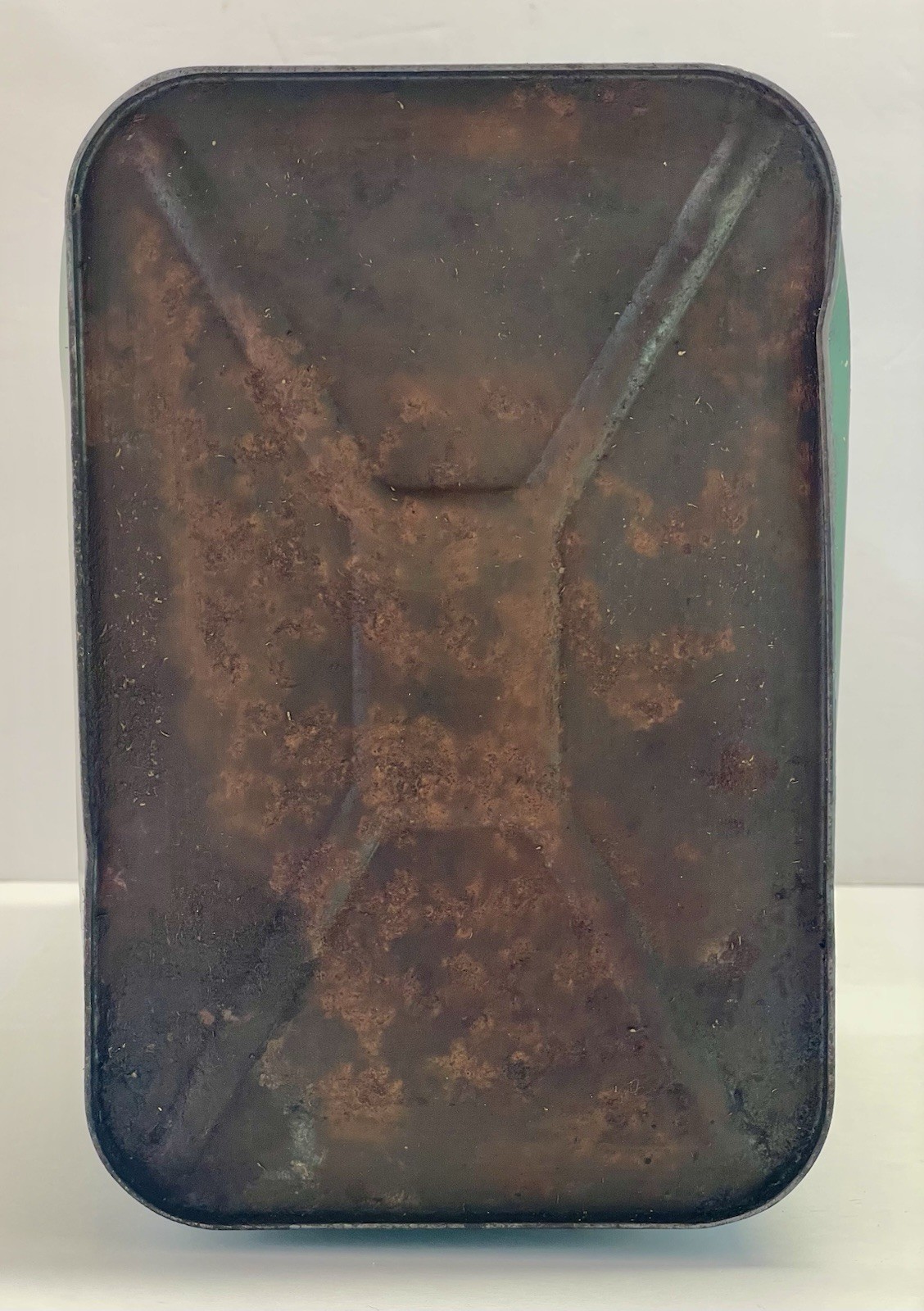 Vintage  Sinclair Emerald Auto Oil 2 Gallon Can