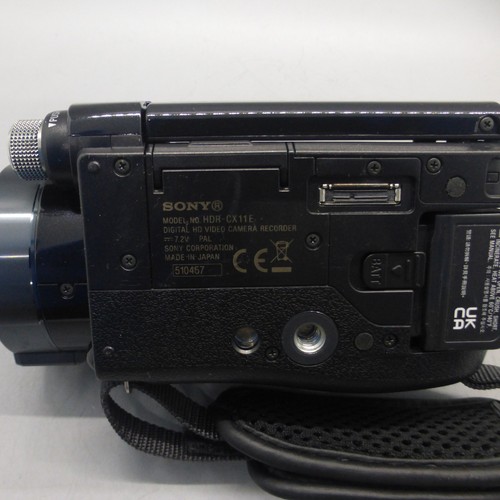 Sony Handycam HDR-CX11E Handheld High Definition Camcorder schwarz getestet - Bild 6 von 8