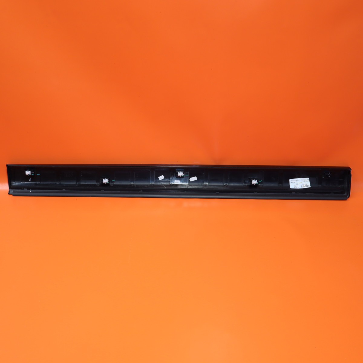 Rolls-Royce Cullinan 2025-2026 Front Right Body side molding Black