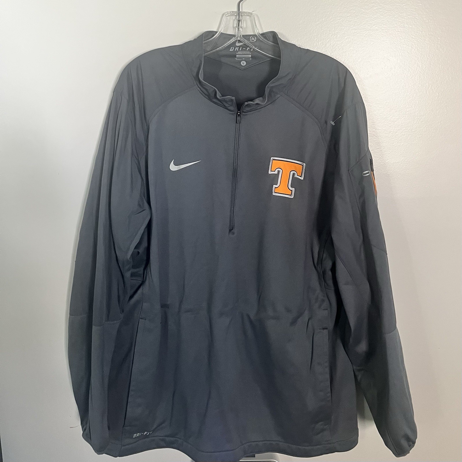 Nike Dri Fit Tennessee Volunteers Mens Grey Large Quarter Zip Pullover Sweater