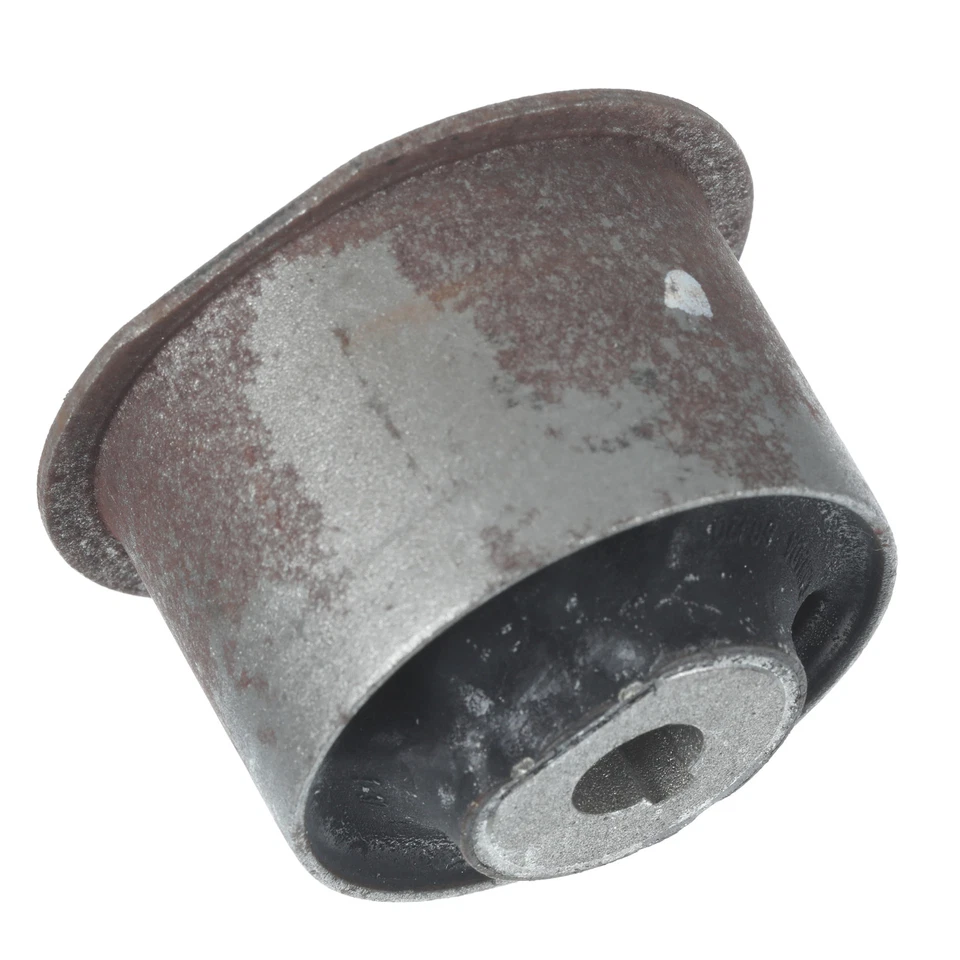 Genuine Mopar 2005-2010 Jeep Commander Front Axle Mounting Isolator 52089516AB - Изображение 3 из 4