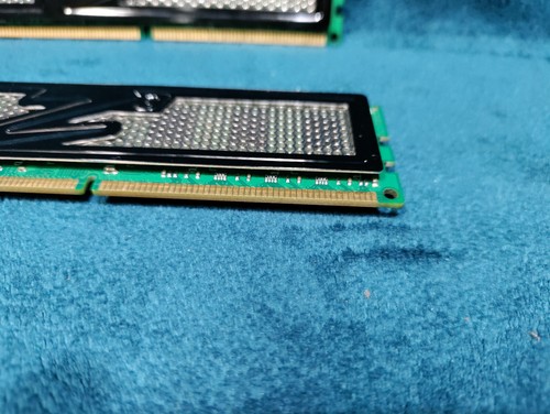 OCZ Technology PC3-12800 4 GB (2GB X 2) DIMM 1600 MHz DDR3 SDRAM Memory - Picture 5 of 11