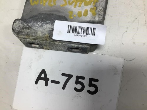 2008 BMW 535XI FRONT WIPER LINKAGE SUPPORT BRACKET OEM+ - Picture 12 of 12