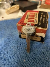 1965 1966 NOS FORD MUSTANG TRUNK KEY BLANK RUNNING HORSE MADE IN U.S.A. H CODE