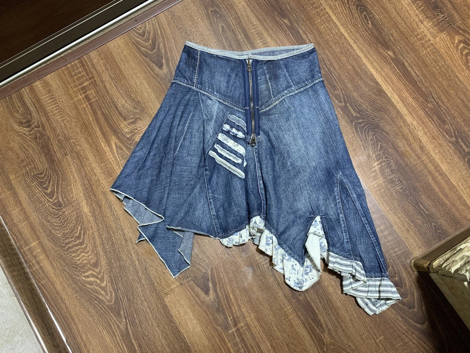 Vintage Marithe Francois Girbaud Midi Denim Asymmetrical Skirt Size US26 I40 F36