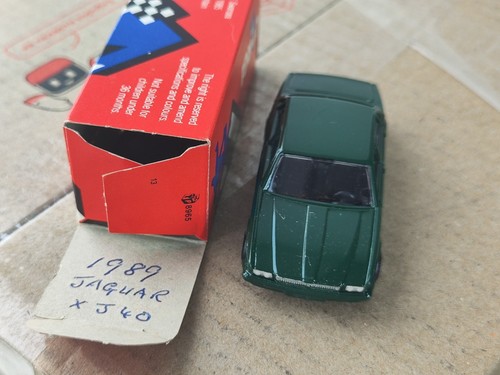 Vintage Retro Car 1989 Jaguar XJ40, CORGI TOYS, England, Boxed, small Model Car - Picture 10 of 13