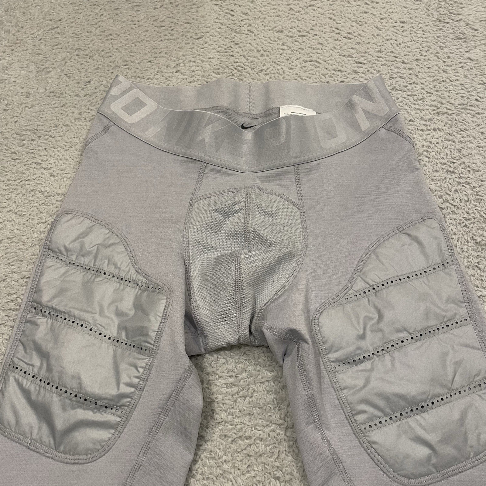 Nike Hyperwarm Aeroloft Compression Training Tigh… - image 3