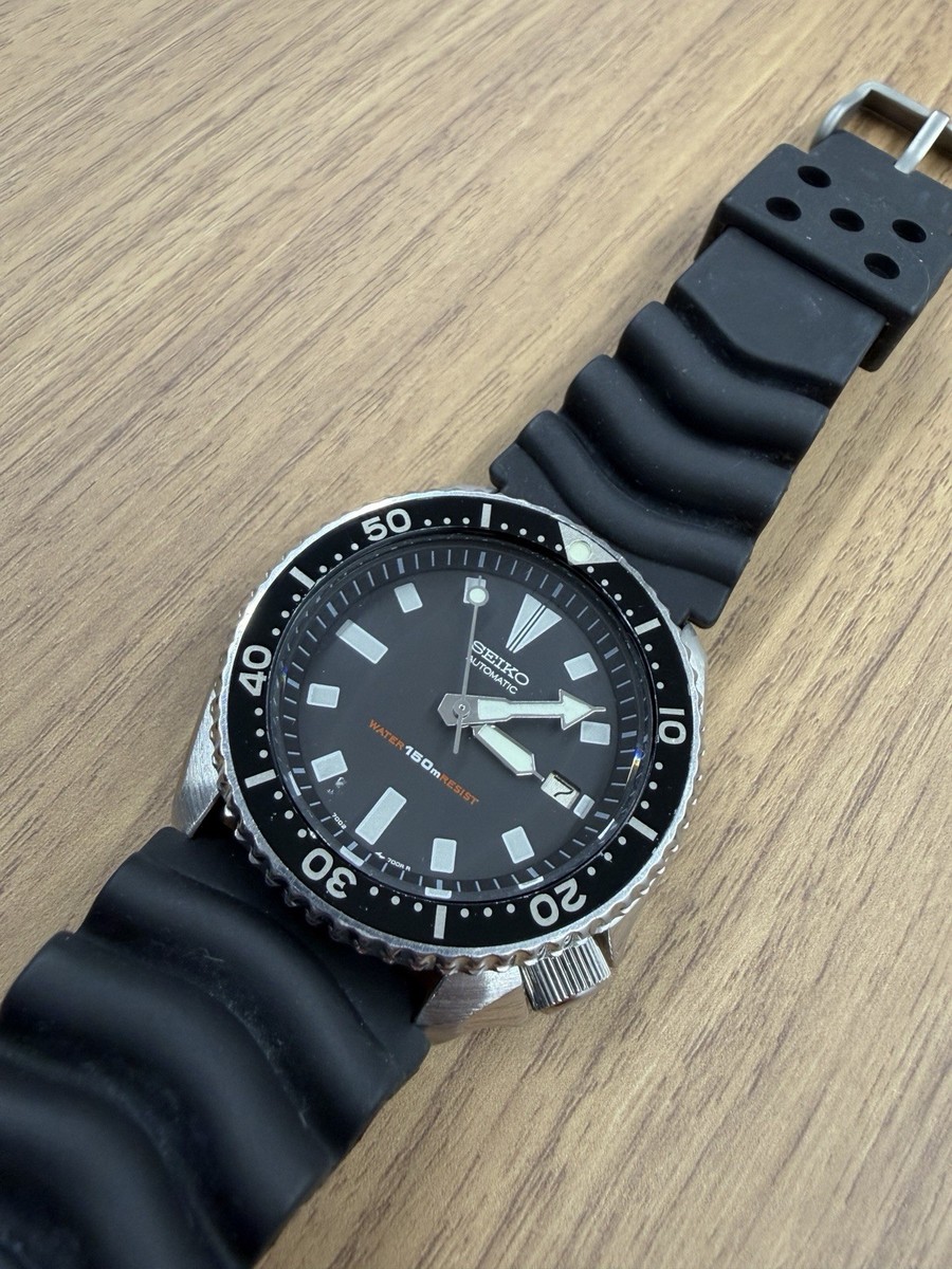 Seiko セイコー7002-7000 稼働中。 Seiko 150m Divers 7002-7000 Vintage Men black Watch | eBay
