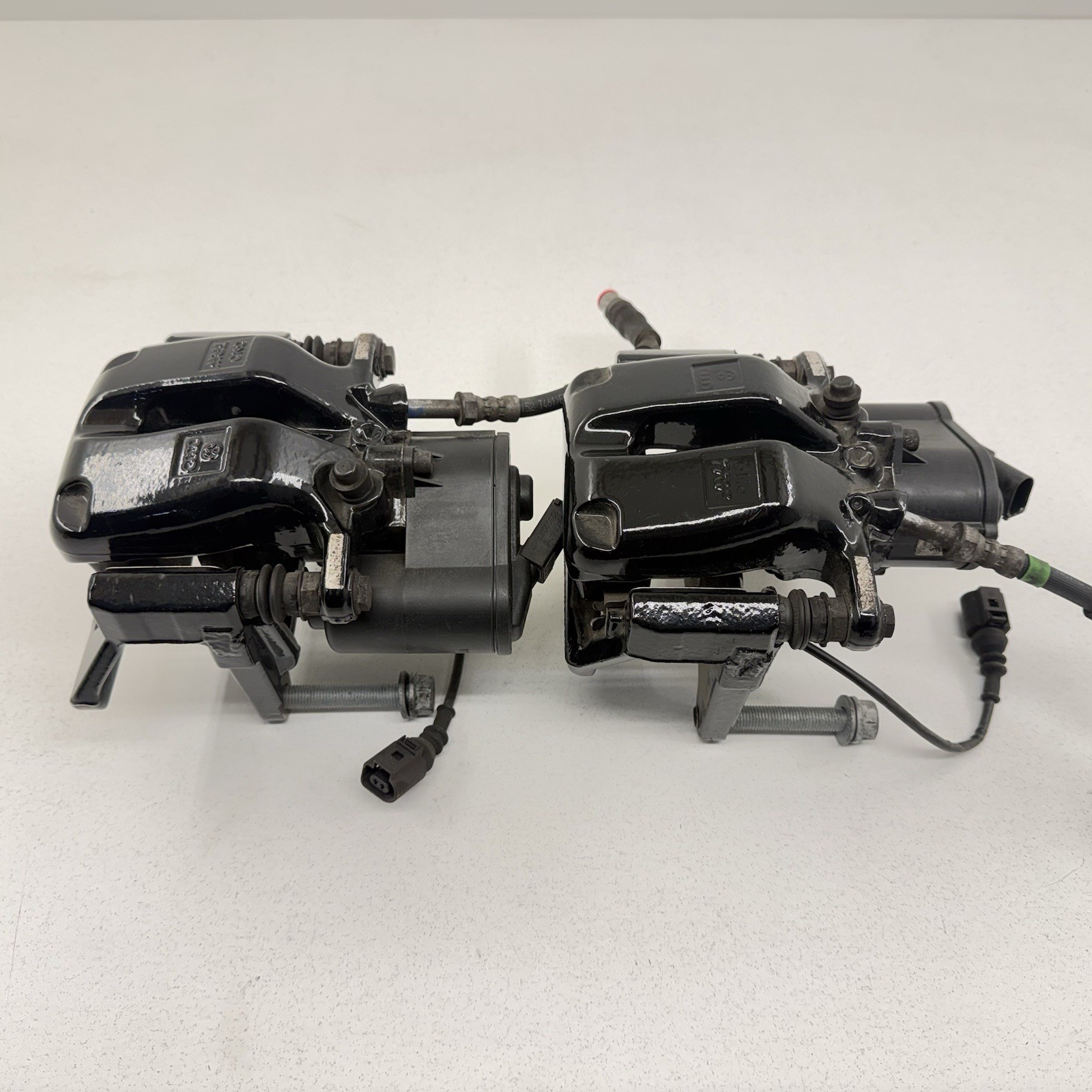 13-18 Bentley Flying Spur Rear Brake Caliper Parking Brake Actuator Pair OEM
