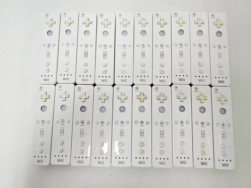 Nintendo Wii Controller Lot 20pc