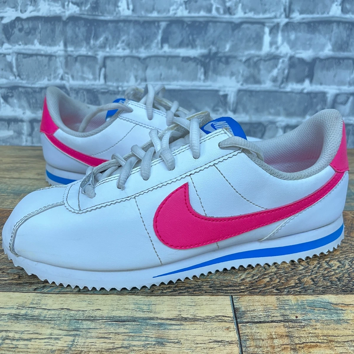 Nike Cortez Basic SL GS White Hyper Pink 904764-107 Youth Size 5Y / Womens  6.5